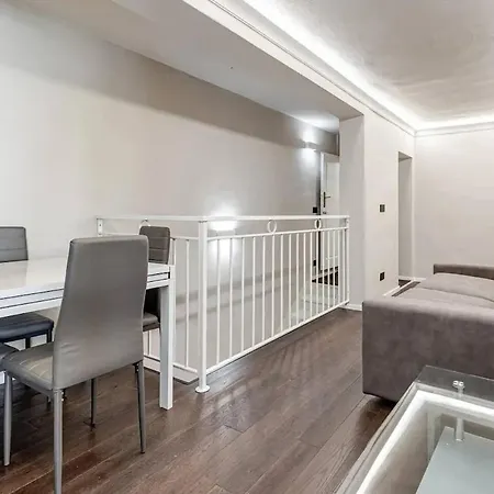 Gabrielle Comfortable Apartment In The Center Of Florence Appartement *